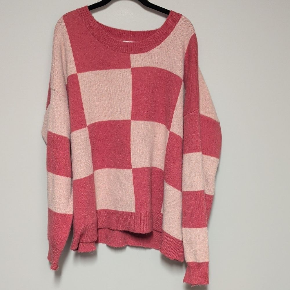 Cozy Pink Checkered Women's Sweater